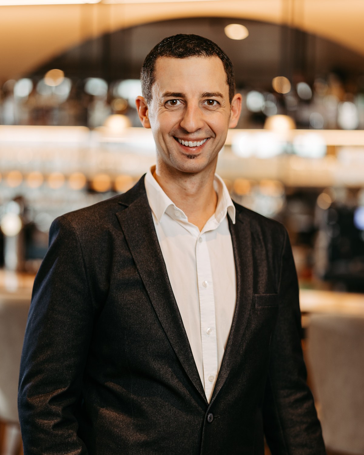 Michael Stocker, Geschäftsführer des Hafnerhotels, in der HAFNERBAR
